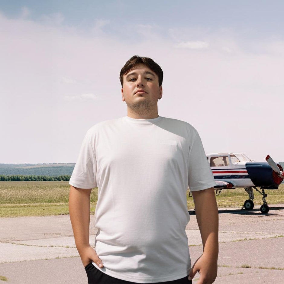 Connecting Fligths Premium T-Shirt